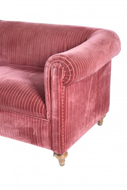 SOFA, 20TH CENTURY. 