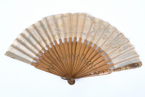 SET OF SEVEN FANS, 19TH AND 20TH CENTURIES.