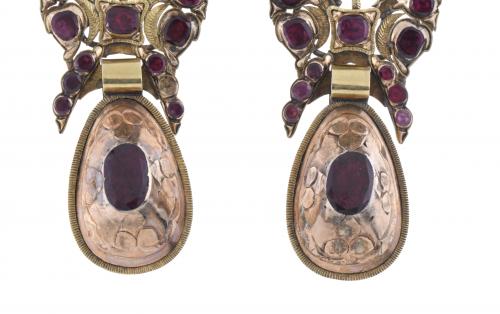 CATALAN LONG EARRINGS, MID 18TH CENTURY.