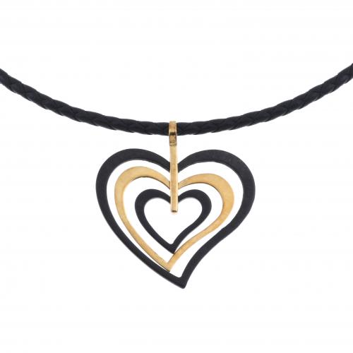 EBONY AND GOLD HEART NECKLACE.