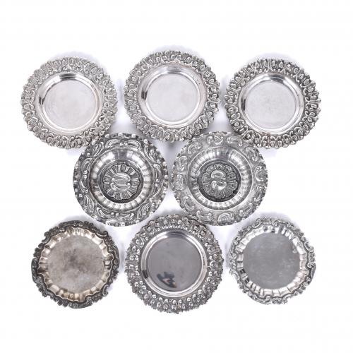 EIGHT ROMANTIC STYLE SILVER ASHTRAYS, 20TH CENTURY. 