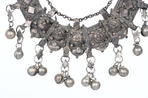 BEDOUIN NECKLACE, 19TH CENTURY. 