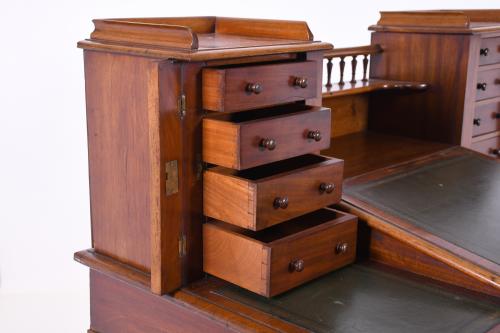 ENGLISH "DICKENS" DESK, 20TH CENTURY.