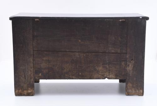 CATALAN CHEST, FIRST THIRD OF THE 20TH CENTURY. 