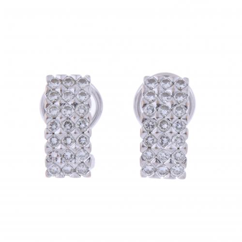 DIAMONDS EARRINGS.