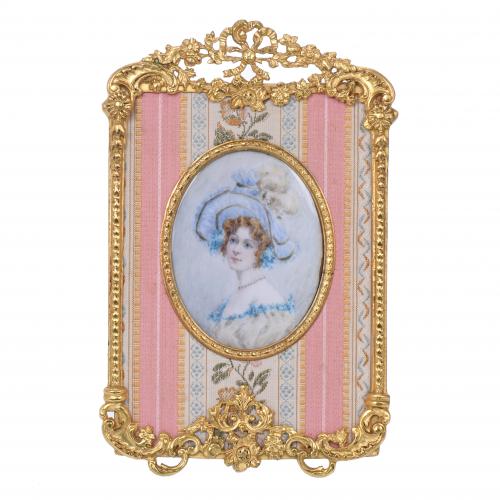 SECOND HALF OF 19TH CENTURY FRENCH SCHOOL. MINIATURE OF MADAME DE REYNIE. 