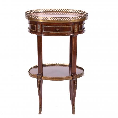 TRANSITION STYLE SIDE TABLE, EALRY 20TH CENTURY. 