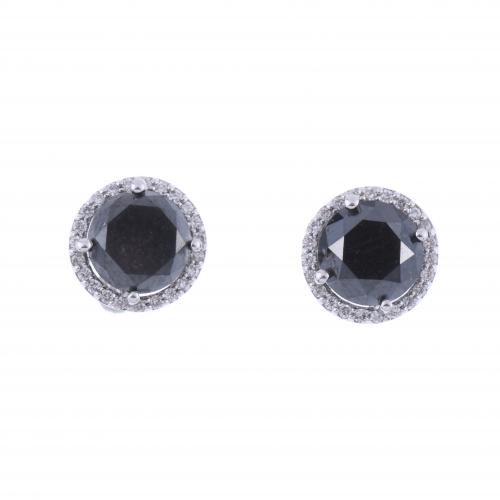 BIRD'S EYE EARRINGS WITH BLACK AND WHITE DIAMONDS.