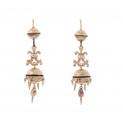 ELIZABETHAN EARRINGS.