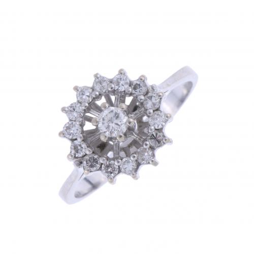 DIAMONDS ROSETTE RING.