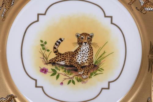 LYNN CHASE DESIGNS. JUEGO DE PLATOS MODELO "GOLDEN CHEETAH"