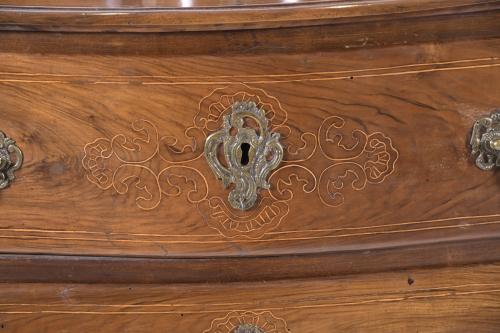 CATALAN CHEST OF DRAWERS FROM THE CHARLES III PERIOD.