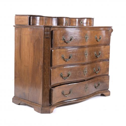 CATALAN CHEST OF DRAWERS FROM THE CHARLES III PERIOD.