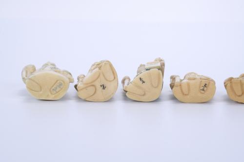 20TH CENTURY CHINESE SCHOOL. SEVEN BONE FIGURINES DEPICTING