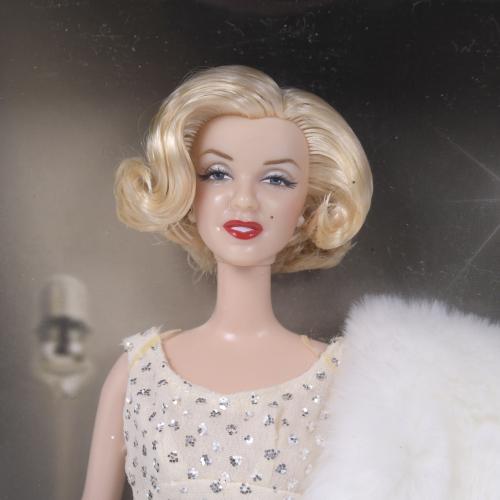 MATTEL. BARBIE DOLL MODEL "MARILYN" FROM THE "COLLECTOR EDI