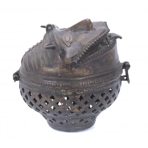 ASIAN CENSER, 19TH CENTURY.