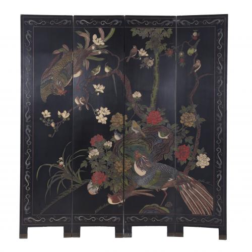 FOLDING SCREEN AFTER ORIENTAL MODELS, 20TH CENTURY.