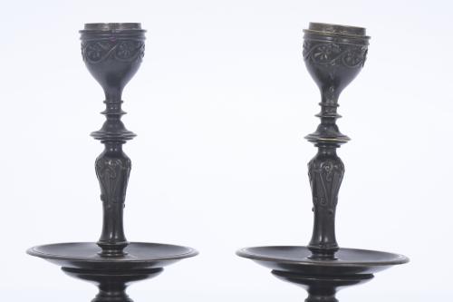 PAIR OF RESTORATION STYLE CANDLESTICKS, EARLY 20TH CENTURY.