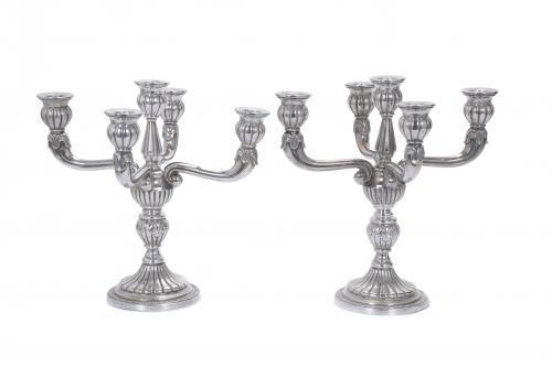 PAIR OF SILVER CANDELABRA, SECOND HALF OF THE 20TH CENTURY. 