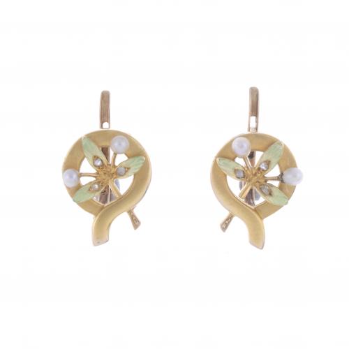 MASRIERA STYLE FLORAL EARRINGS.