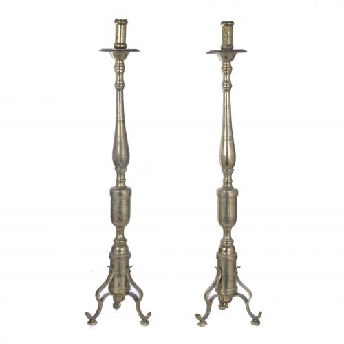 PAIR OF ELIZABETHAN PERIOD TORCH HOLDERS.