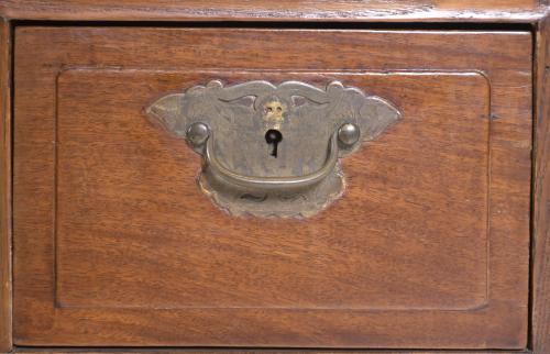 LATE QING DYNASTY, 19TH CENTURY. OPIUM SMOKERS&#39; BENCH.