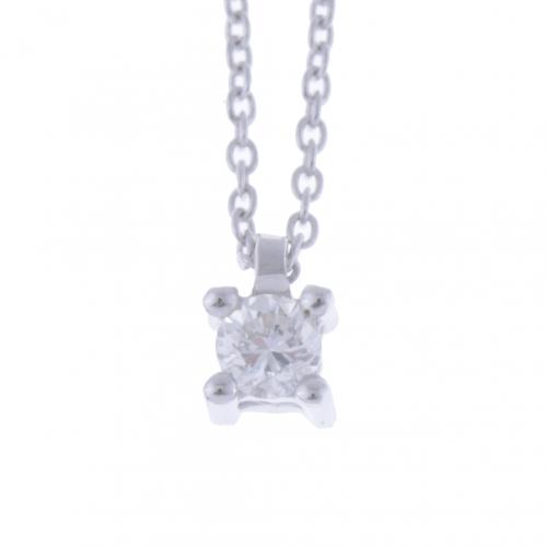 PENDANT WITH SOLITAIRE DIAMOND.