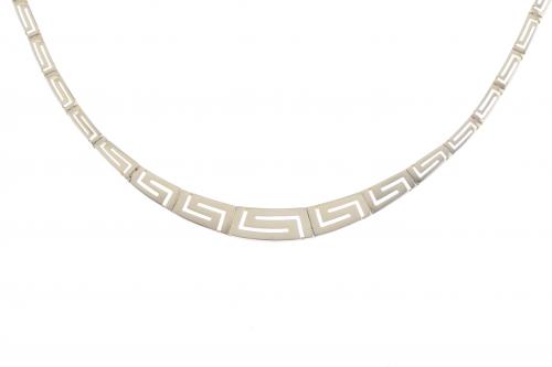 CHOKER WITH FRETWORK.