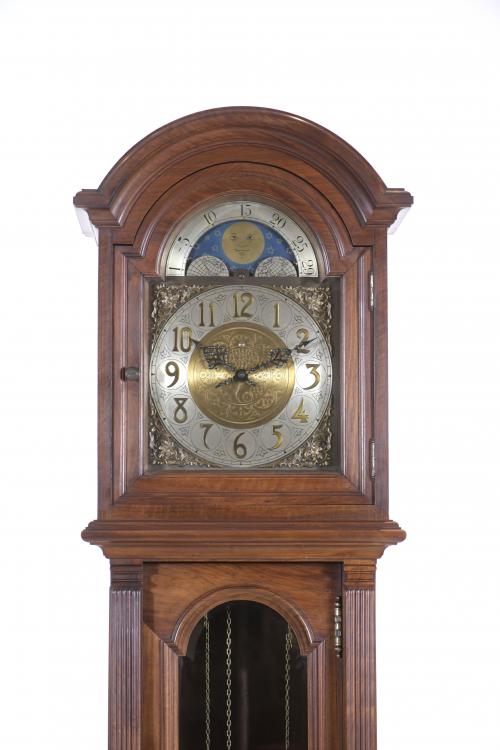 SPANISH GRANDFATHER CLOCK, SECOND HALF OF THE 20TH CENTURY.