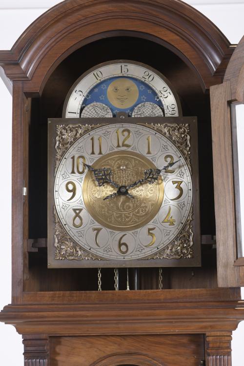 SPANISH GRANDFATHER CLOCK, SECOND HALF OF THE 20TH CENTURY.