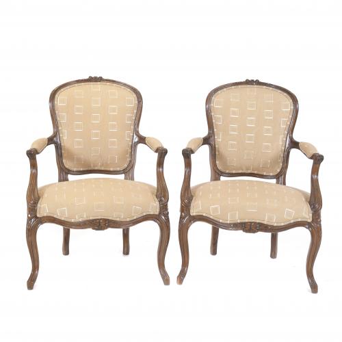 PAIR OF LOUIS XV PERIOD ARMCHAIRS.