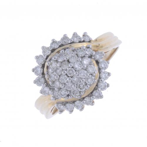 DIAMONDS ROSETTE RING.