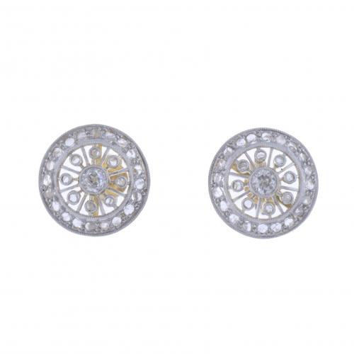 ART DECO EARRINGS WITH DIAMONDS.