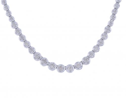 DIAMONDS RIVIÈRE NECKLACE.