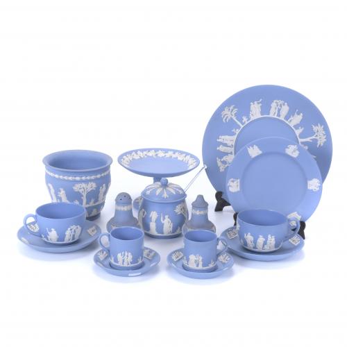 WEDGWOOD MANUFACTURE. COFFEE, TEA AND SNACK SET, 1956.