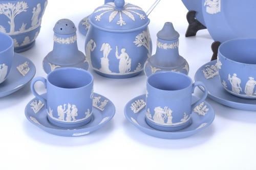 WEDGWOOD MANUFACTURE. COFFEE, TEA AND SNACK SET, 1956.