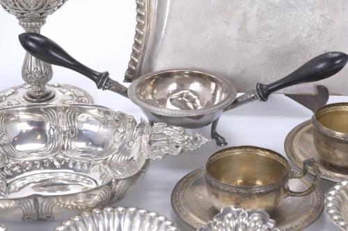 VARIOUS SILVER SERVING ITEMS, 19TH AND 20TH CENTURY.