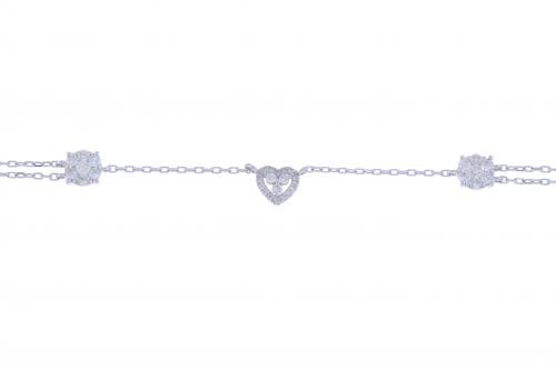 ANKLET WITH THREE DIAMONDS ROSETTES.