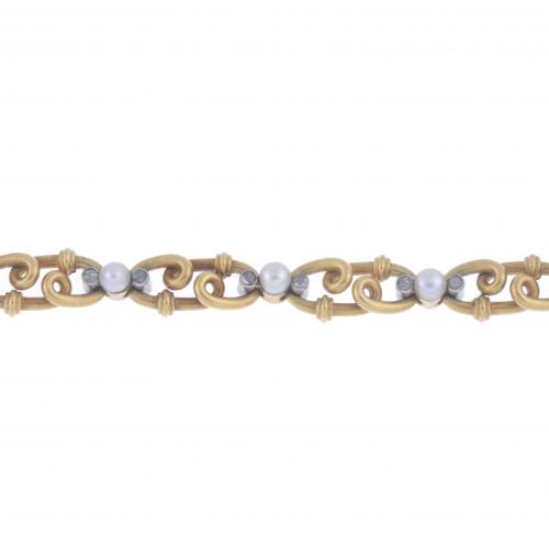 LINKS BRACELET WITH PEARLS AND DIAMONDS.