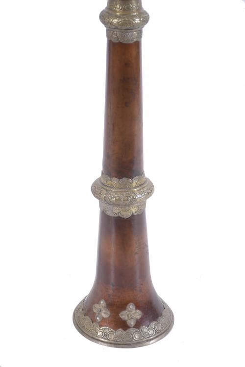 TIBETAN CEREMONIAL HORN, FIRST HALF OF THE 20TH CENTURY.