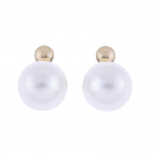 AUSTRALIAN PEARLS STUD EARRINGS.