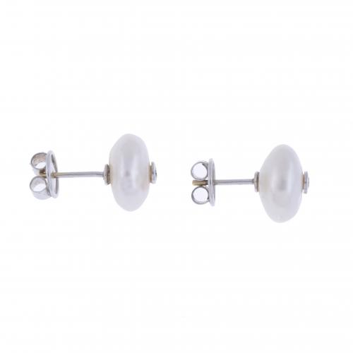 PEARL AND DIAMOND BUTTON EARRINGS.