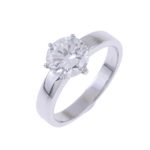 DIAMOND SOLITAIRE RING.