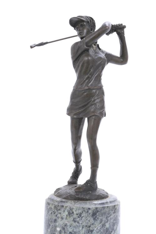 GOLF PLAYER SCULPTURE.