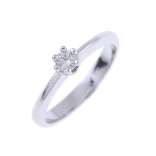 SOLITAIRE RING WITH DIAMOND.