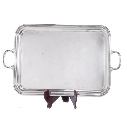 LARGE TRAY IN SILVERY METAL.