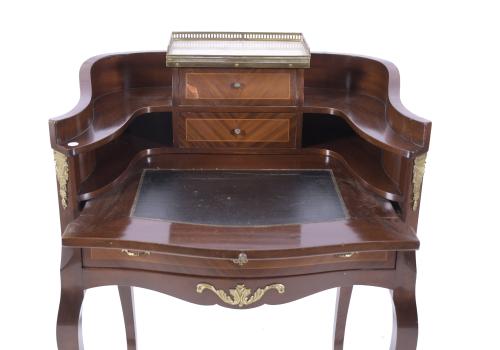 TRANSITION STYLE BUREAU DE PENTE, LOUIS XV-LOUIS XVI. CIRCA