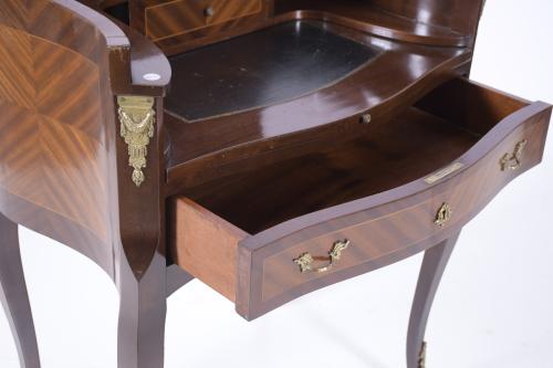 TRANSITION STYLE BUREAU DE PENTE, LOUIS XV-LOUIS XVI. CIRCA