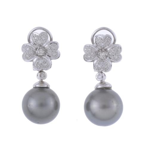 TRANSFORMABLE LONG EARRINGS WITH TAHITI PEARL.