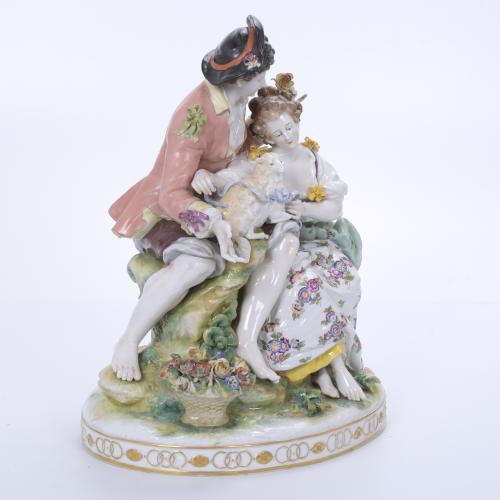 GERMAN PORCELAIN DECORATIVE CENTERPIECE, RUDOLSTADT, 20TH C